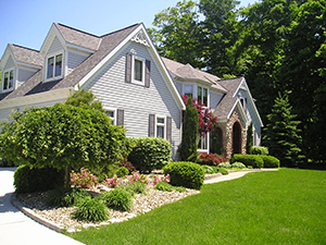 Landscapers and Lawncare Services in Wartburg, TN